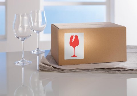 Etykiety "Ostrożnie szkło" 7251 74 x 100 w rolce Ostrzegawcze etykiety wysyłkowe Avery Zweckform